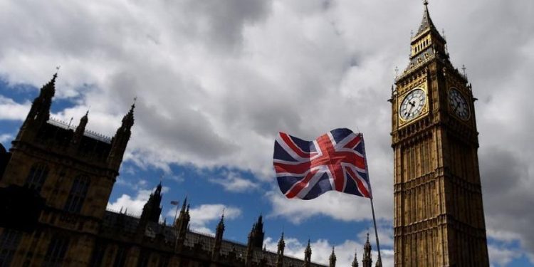 Britania e Madhe ka vendosur të zhvendos Ambasadën nga Kievi