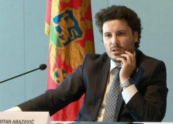 Abazoviq: Nesër do të ketë edhe më pak njerëz në mbështetje të qeverisë