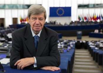 Ndahet nga jeta ish-ministri i jashtëm i Sllovakisë, Eduard Kukan