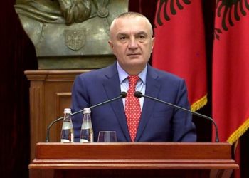 Gjykata Kushtetuese në Shqipëri nis shqyrtimin për shkarkim të Ilir Metës