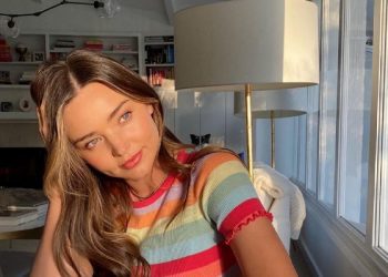 Disa detaje tek vetullat që do ju bëjnë të dukeni më të reja!