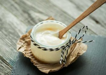 Çfarë është mjalti i bardhë?!