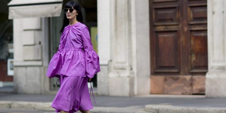 Kjo është ngjyra e vitit 2022 dhe disa ide si ta kombinoni atë