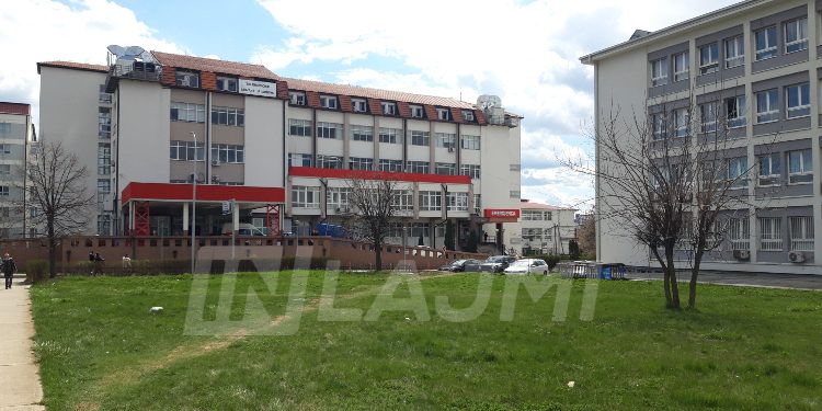 Vdes një 9 vjeçare në QKUK, akoma nuk dihet shkaku