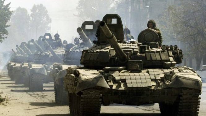 Tanke të shumta ruse hyjnë në Kiev