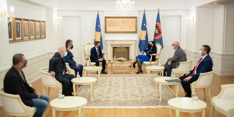 Osmani: Mediat janë aleate në prezantimin e të vërtetës për Kosovën kudo në botë