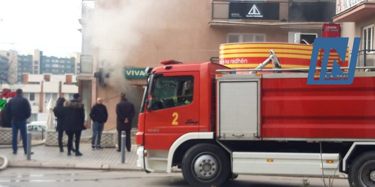 Policia jep detaje për zjarrin në një barnatore në Prishtinë