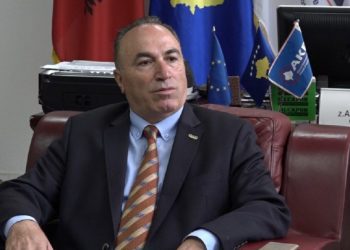 Shahini: Paga minimale nuk duhet të jetë më e madhe se 230 euro