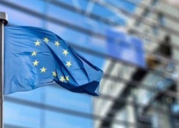 Vijnë reagimet pas kërkesës së Zelenskyt për anëtarësimin e Ukrainës në BE