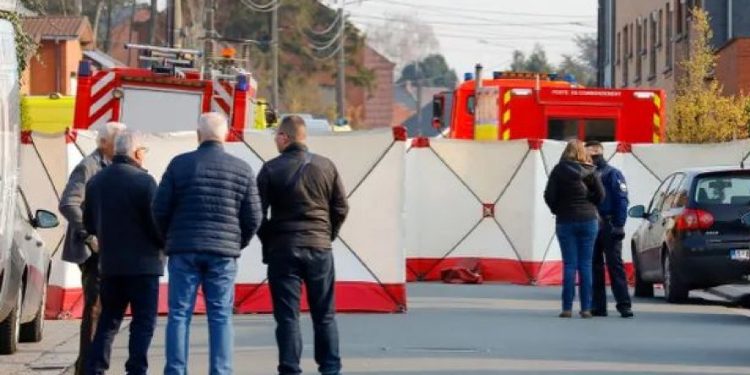 Tragjedi për Belgjikë, një veturë godet një turmë gjatë karnavaleve, 6 persona humbin jetën
