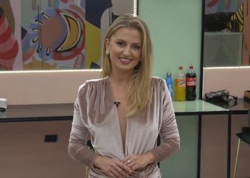 Beniada ka një kërkesë interesante për fansat e saj