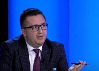 Mustafa: Kurti në vend që t’iu gjejë zgjidhje qytetarëve iu thotë kthejeni miellin në furra