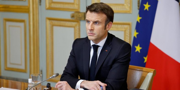 Macron: Përshkallëzimi i fjalëve mund të pengojë armëpushimin!
