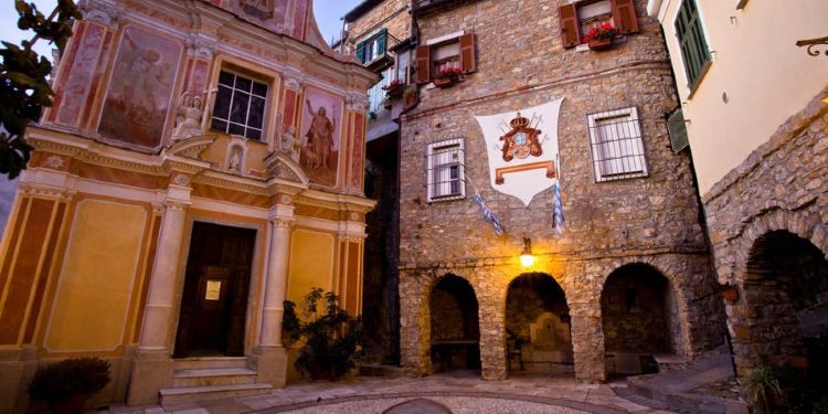 Ndodh edhe kjo, ky është fshati italian që po synon të bëhet shtet në vete