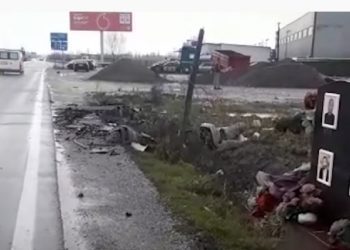 Aksident në Fushë-Krujë të Shqipërisë, humbasin jetën 5 persona