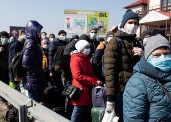 Në Maqedoninë e Veriut mbërrijnë refugjatët e parë ukrainas