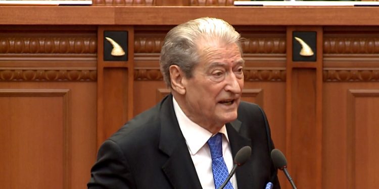 Berisha: Lajmëtari i rritjes së çmimit të energjisë është vetë Rama