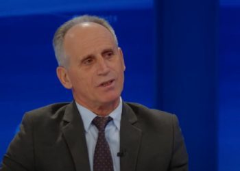 Syla: Serbia po i thërret rezervistët serbë që janë në Kosovë dhe po u jep detyra