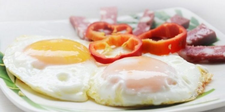 Si të gatuani perfekt vezë syze?