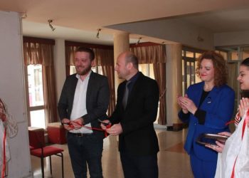 U hap këndi arkivor i arkivave të Shqipërisë