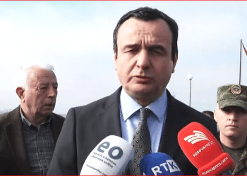 Kurti në 23 vjetorin e Masakrës së Rezallës: 93 burra u egzekutuan nga forcat serbe