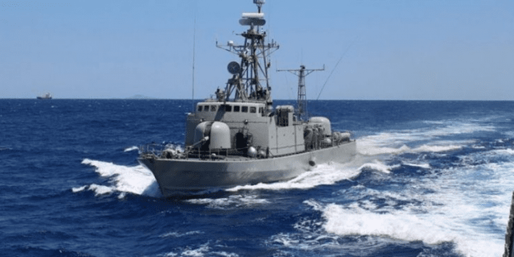 Ukraina sulmon me raketa anijen luftarake ruse!