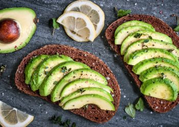 Avokado fruti që parandalon sëmundjen e zemrës