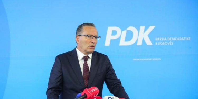 Hamza: I kam dëgjuar mbrëmë krismat në veri, kërkoj kujdes “situata është e ndjeshme”