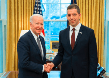 Biden pret në Shtëpinë e Bardhë, ambasadorin serb