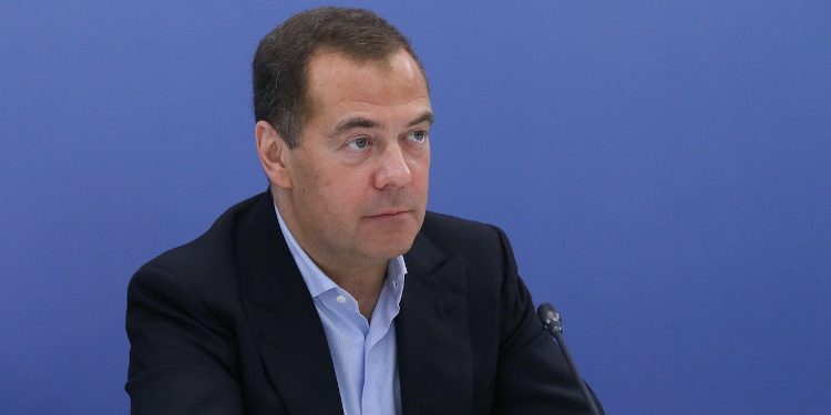 Ish-presidenti rus: Evropa do të përballet me një valë krimi