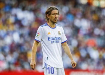 Modric nuk e ka ndërmend të largohet nga Real Madridi