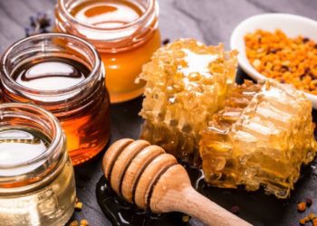 Zgjidhe problemin me pagjumësinë të duhet vetëm mjaltë edhe pak kripë