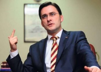 Ministri serb i reagon eurodeputetes: Nuk është punë e jotja përmbysja e një qeverie