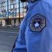 Një shtetas serb godet fizikisht një polic kosovar