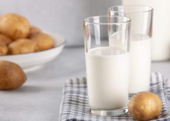 A keni dëgjuar ndonjëherë për qumështin e patates dhe të mirat e tij?!