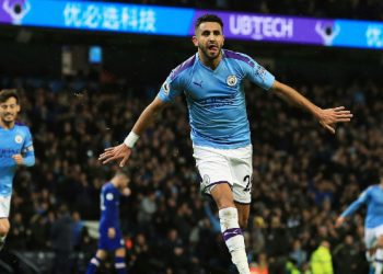 Futbollisti Riyad Mahrez në syrin e Milan-it