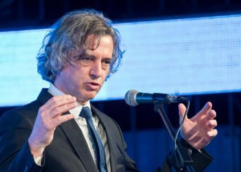 Biznesmeni Robert Golob fiton zgjedhjet ndaj kryeministrit slloven Jansha
