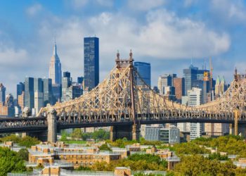 Më shumë se 300 gjuhë fliten përgjatë kësaj rruge të New York-ut