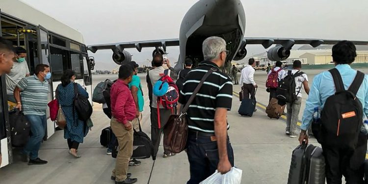 Qeveria e Kosovës tregon se çfarë do të bëhet me afganët që iu refuzua hyrja në SHBA