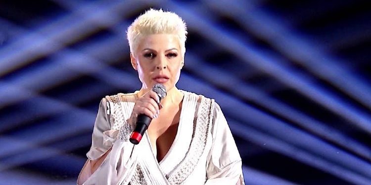 Aurela Gaçe tregon momentin më të vështirë në karrieren e saj