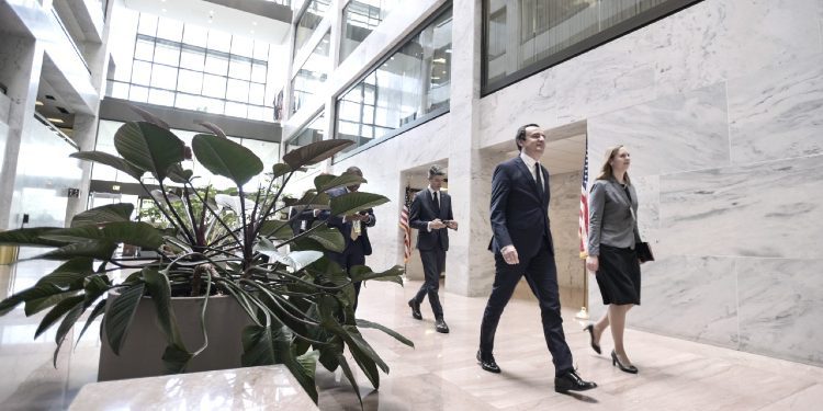 Kurti takoi Senatoren Joni Ernst, biseduan për bashkëpunim në fushën e mbrojtjes