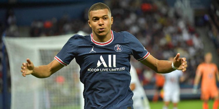 Mbappe ka thënë se ëndrra e tij për transferim te Reali nuk ka marrë fund