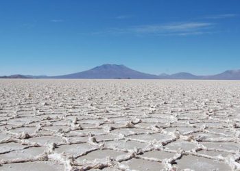 Pse Bolivia nuk ka arritur t’i kthejë mineralet në ar, a e ka fajin mallkimi i litiumit?