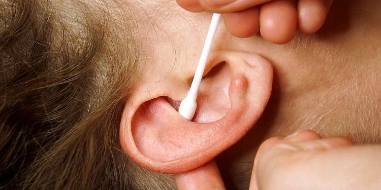 Cilën pjesë të veshit duhet ta masazhojmë që të qetësohemi nga stresi?