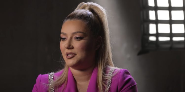 Ronela: Në fillimet e karrierës si këngëtare babai nuk më ka përkrahur