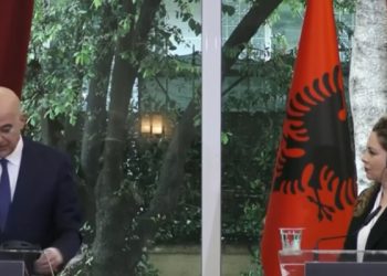 Çfarë kërkese pati Xhaçka nga ministri grek, që mori përgjigje kërcënuese për Shqipërinë