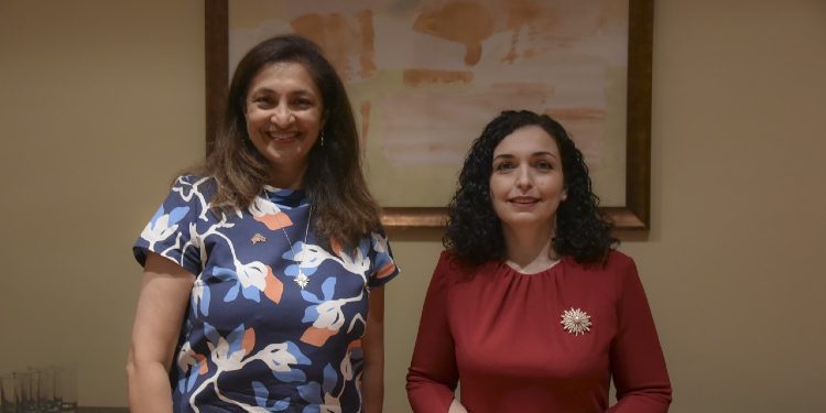 Osmani i ka treguar Nënsekretares Amerikane të Shtetit për progresin e Kosovës