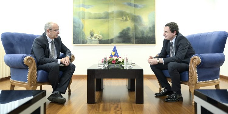 Kurti: Në Kosovë zhvillimi ekonomik dhe qeverisja demokratike shkojnë krahas njëra-tjetrës