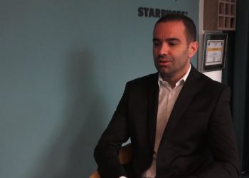 Drejtori i Odës Ekonomike Amerikane flet për rritjen ekonomike, thotë se ka kohë për përmirësime