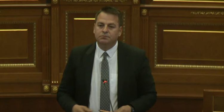 Muja: Faturat e komunave veriore i kanë paguar qytetarët, tash do t’i paguajnë serbët vetë